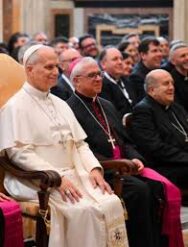 Comunicato dell'Arcivescovo: "Per il Papa e per la pace"