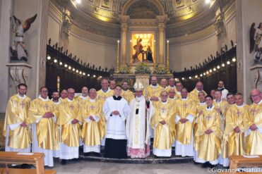 OMELIA PER L'AMMISSIONE TRA I CANDIDATI ALL'ORDINE DEL DIACONATO E PRESBITERATO DEL SEMINARISTA VINCENZO MESSINA 5 maggio 2026 Parrocchia Maria SS. della Consolazione Mascalucia